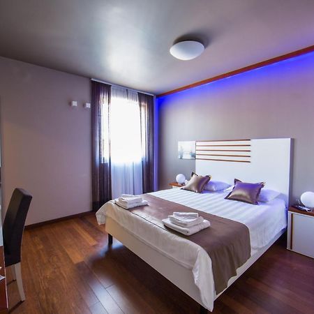Luxury Rooms Silente Bacvice 2 スプリト エクステリア 写真